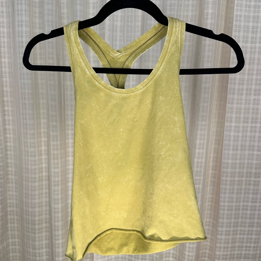 Lululemon Women's Cropped Active Tank Top